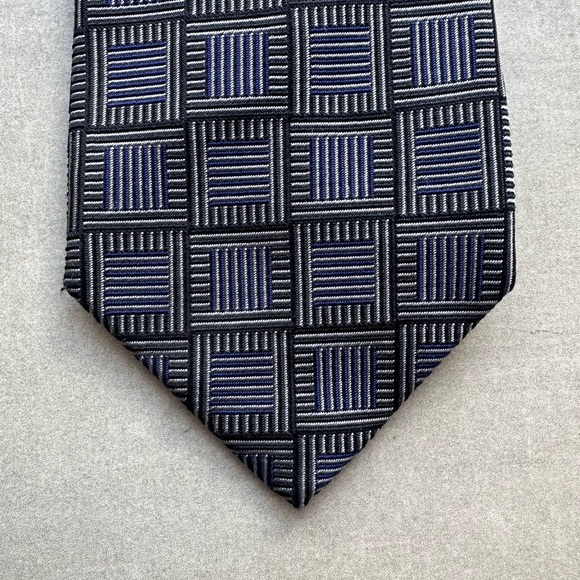Drakes for Burberry Handmade Silk Tie - Picture 3 of 6